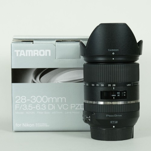 Tamron 300 5 - 28-300, f/3.5-6.3